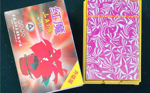 专业级久治牌具久治扑克防滑耐磨使用全解析 专业级久治牌具久治扑克防滑耐磨使用全解析